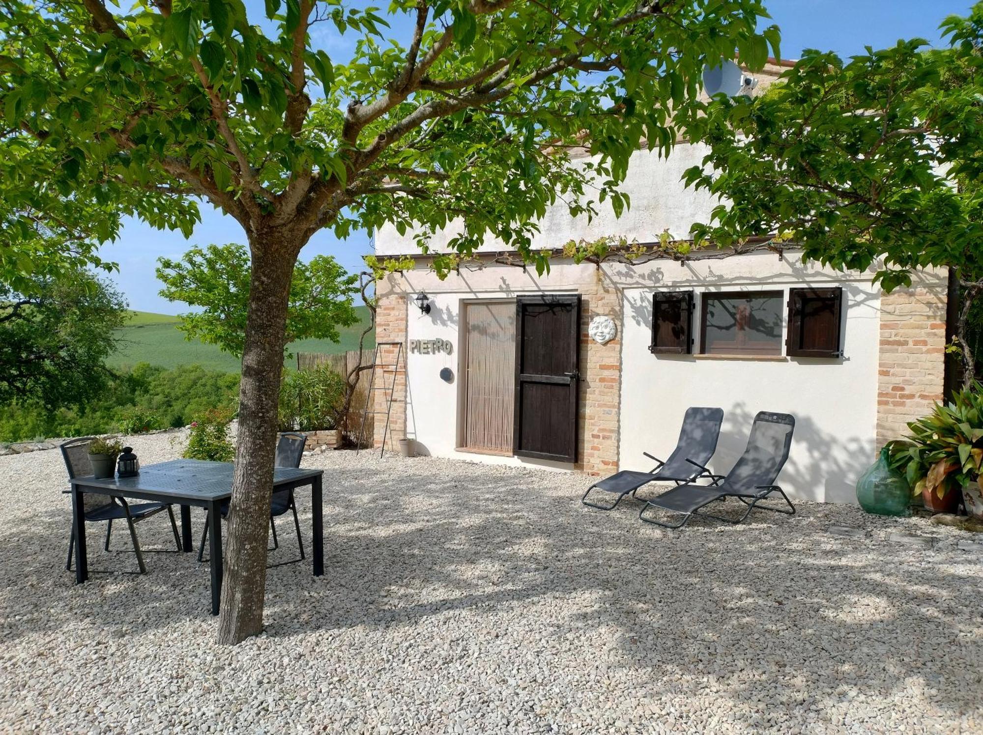Rosa Nel Pozzo Apartments And B&B San Pietro (Ancona) Exterior foto